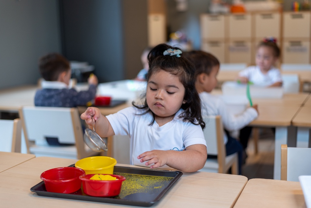 Formación del carácter y la libertad en APDE Connections Cayalá